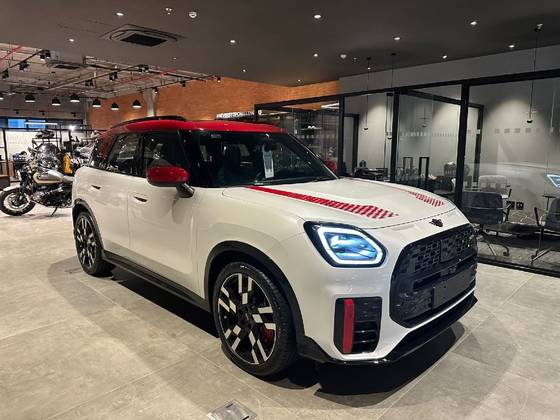 MINI COUNTRYMAN 2.0 16V TWINPOWER TURBO GASOLINA JOHN COOPER WORKS ALL4 STEPTRONIC MINI COUNTRYMAN 2.0 16V TWINPOWER TURBO GASOLINA JOHN COOPER WORKS ALL4 STEPTRONIC
